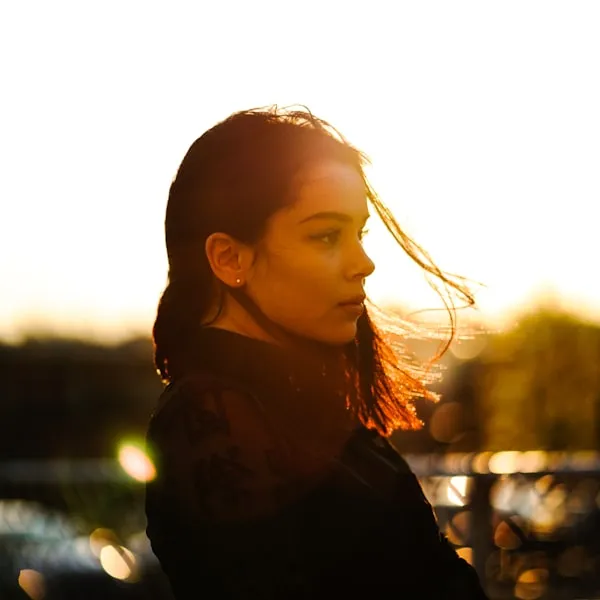 Customer portrait in warm evening light